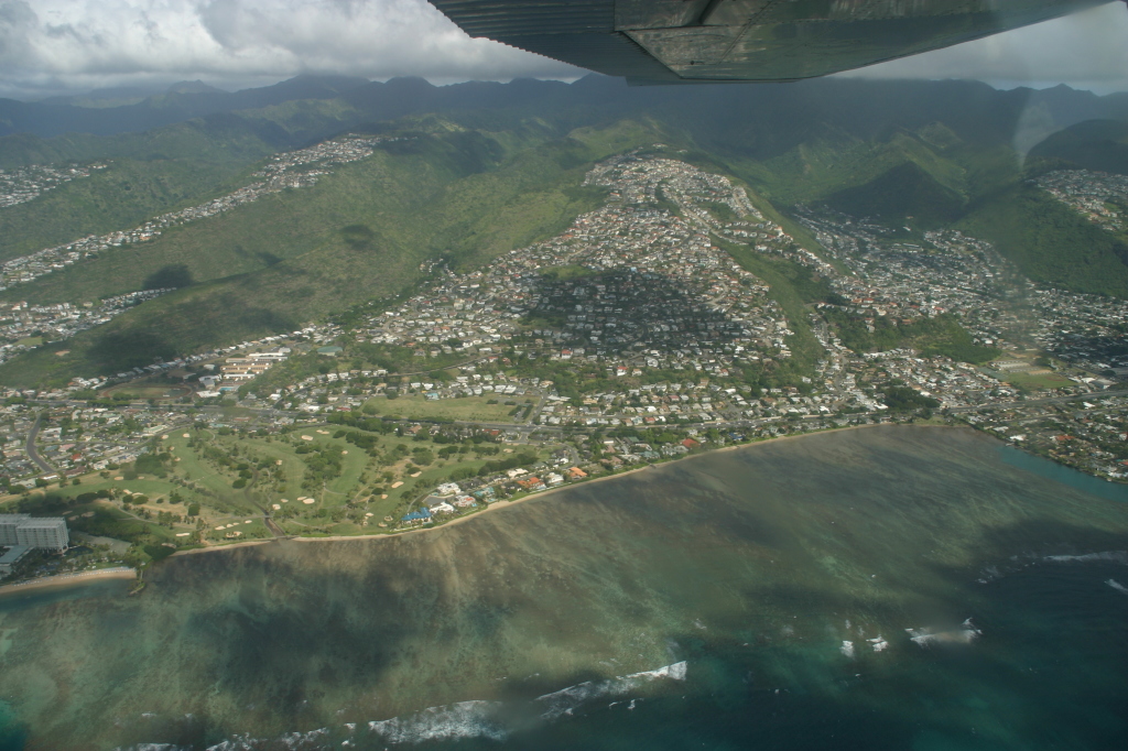 2008-01-19-Hawaii-Juanita-Cesna-024-Diamond-Head-Crater.JPG