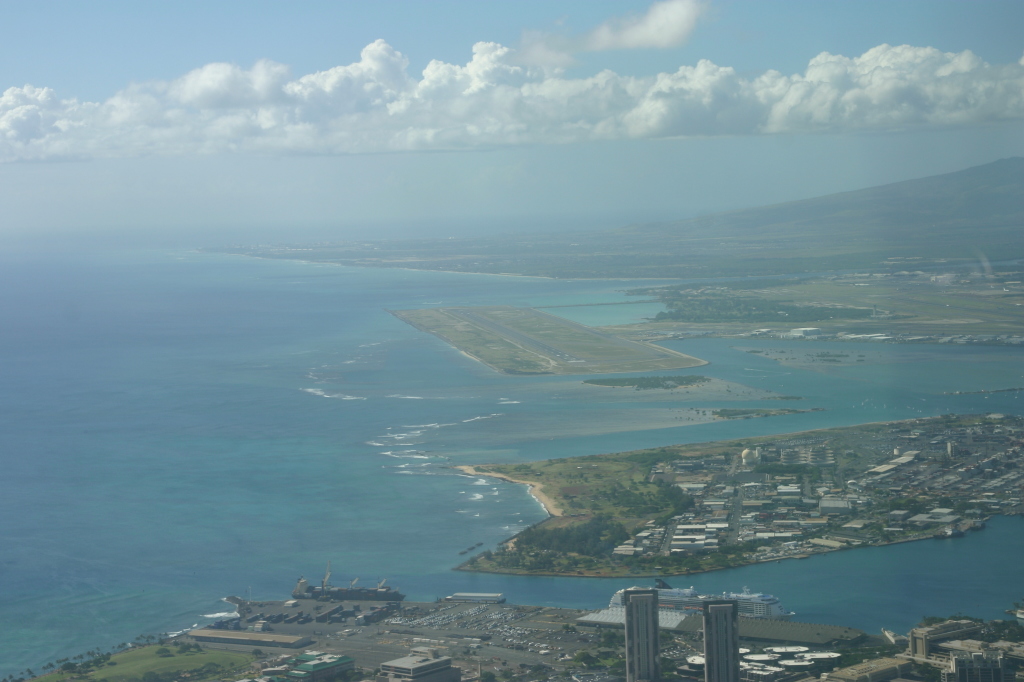 2008/01(January)/Hawaii/Jan19-Juanita-Cesna/1024x768_2008-01-19-Hawaii-Juanita-Cesna-134.JPG