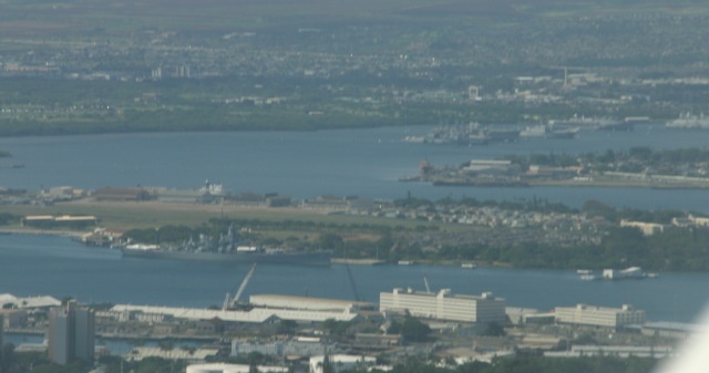 2008/01(January)/Hawaii/Jan19-Juanita-Cesna/640x480_2008-01-19-Hawaii-Juanita-Cesna-143-Pearl-Harbor-USS-Arizona.JPG