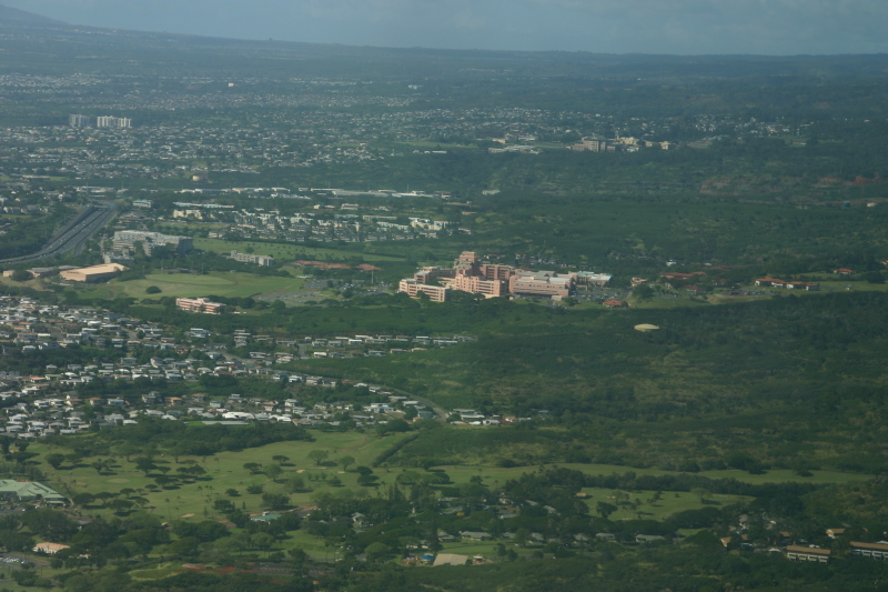 2008/01(January)/Hawaii/Jan19-Juanita-Cesna/800x600_2008-01-19-Hawaii-Juanita-Cesna-136-Tripler.JPG