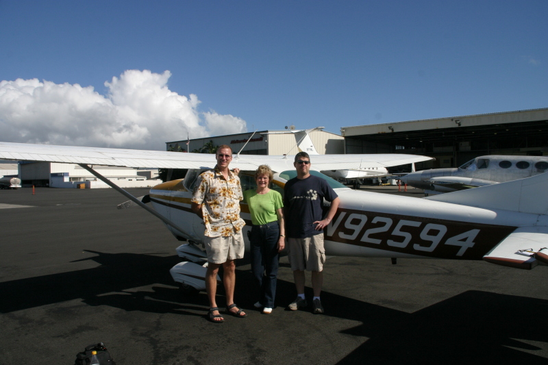 2008/01(January)/Hawaii/Jan19-Juanita-Cesna/800x600_2008-01-19-Hawaii-Juanita-Cesna-163.JPG