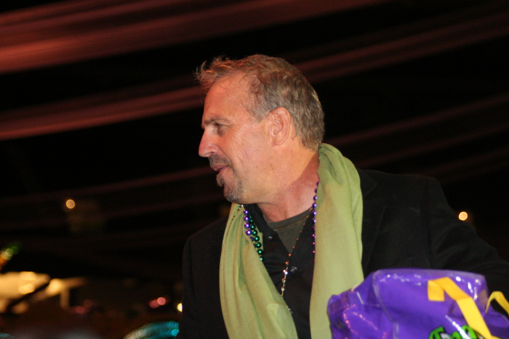 2008/02(February)/02_01_Beans_and_Jeans/1024x768_2008-02-01-Beans-n-Jeans-17-Kevin-Costner.JPG