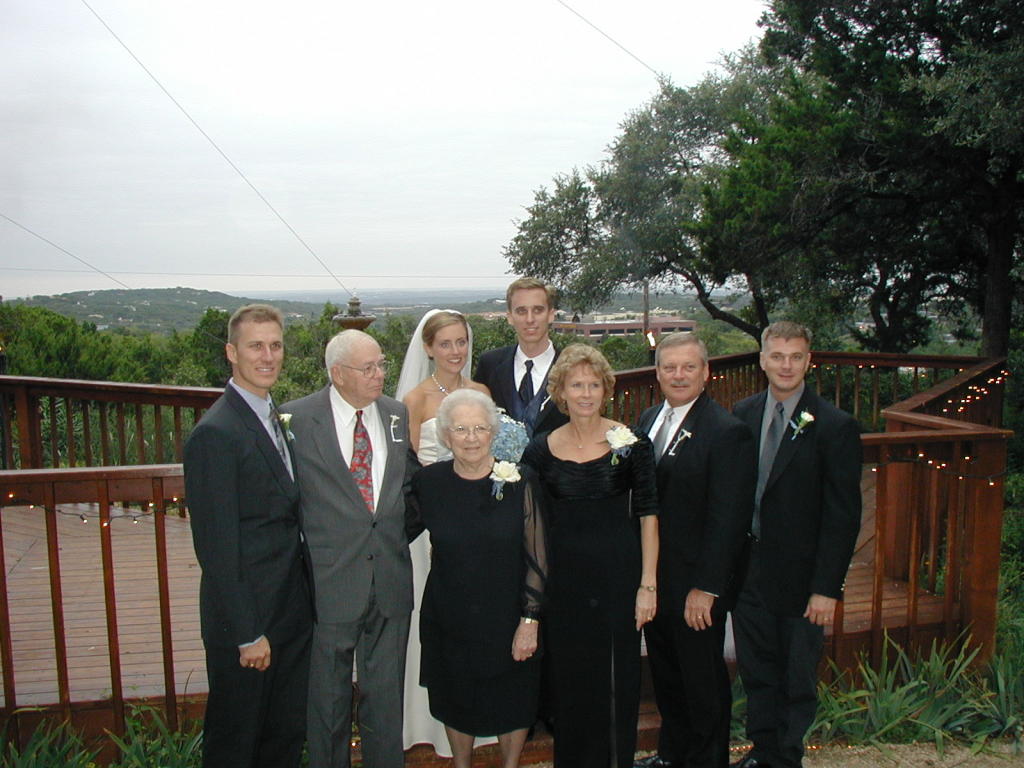2008/02(February)/Melvin2/1024x768_2002-10-13-053-Josh-Heather-Wedding-Travis-Melvin-Mary-Janeen-Jim-Justin.JPG