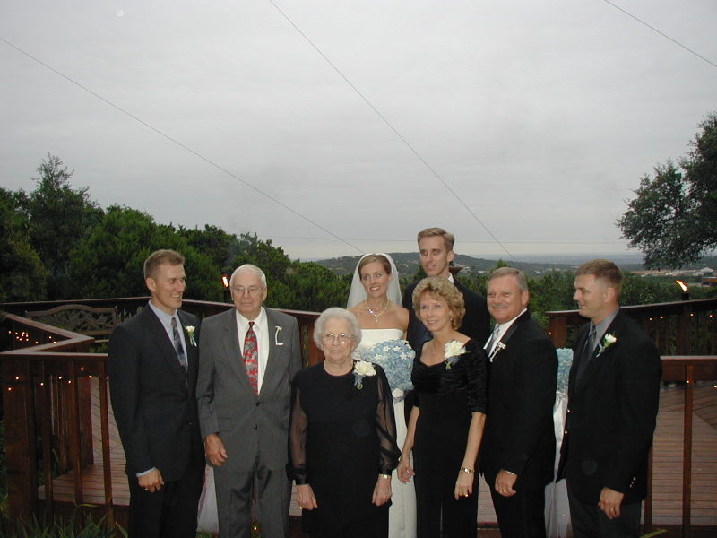 2008/02(February)/Melvin2/800x600_2002-10-13-051-Josh-Heather-Wedding-Travis-Melvin-Mary-Janeen-Jim-Justin.JPG