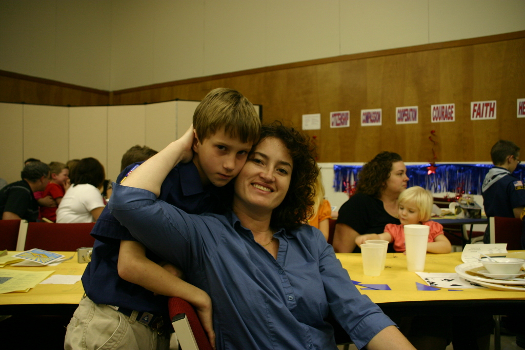 2008/02(February)/Scouts-Blue-and-Gold/1024x768_2008-02-23-Scouts-Blue-and-Gold-23-Suzi-Chance.JPG