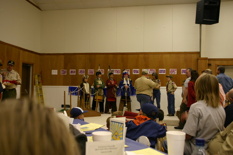 2008/02(February)/Scouts-Blue-and-Gold/800x600_2008-02-23-Scouts-Blue-and-Gold-19.JPG
