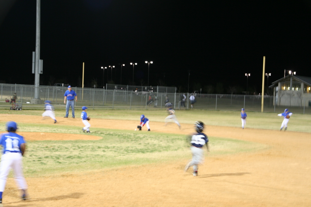 2008/03(March)/05-Dax-Red-Sox-tball/1024x768_2008-03-05-Dax-Red-Sox-Tball-8.JPG