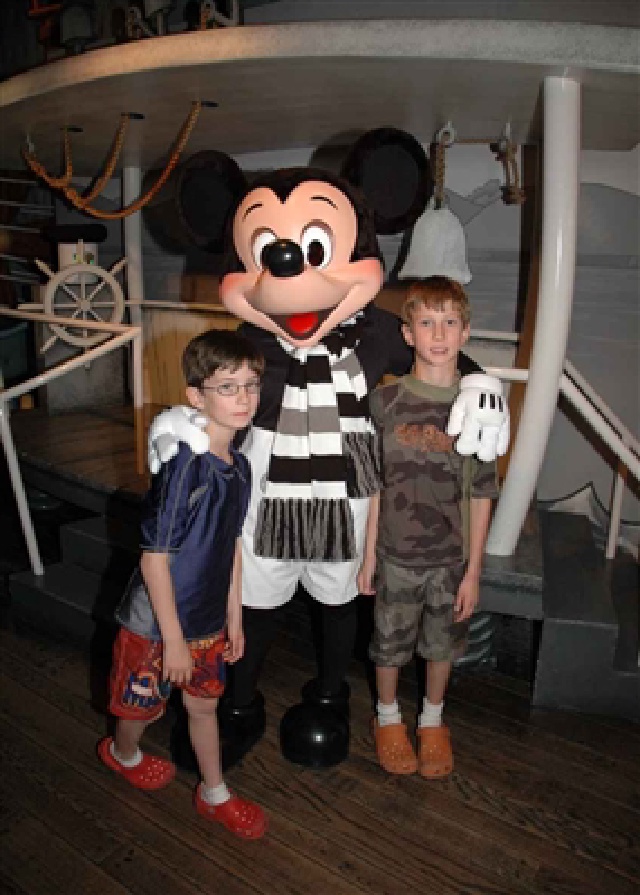 2008-03-13-Dax-Chance-Mickey3.jpg