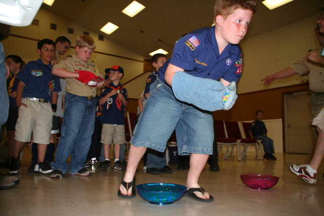 2008/03(March)/Scouts-Pack409-Meeting/640x480_2008-03-26-Scouts-Pack409-meeting-23.JPG