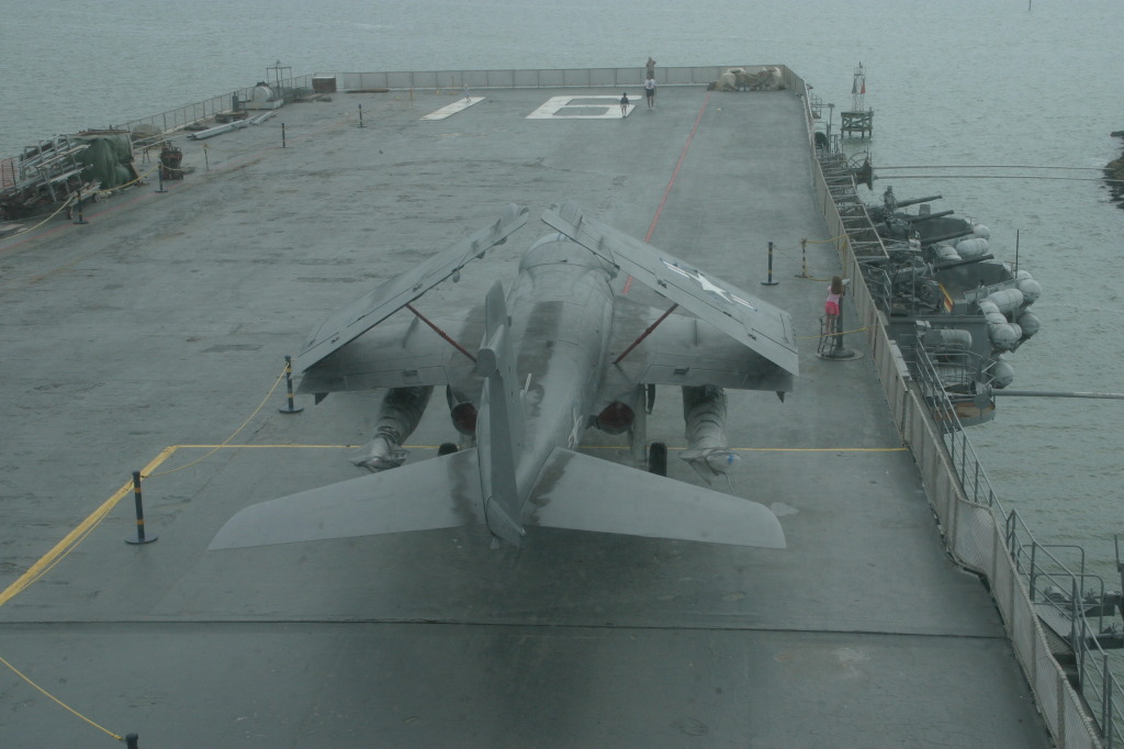 2008/03(March)/Scouts-USS-Lexington/1024x768_2008-03-01-Scouts-USS-Lexington-44.JPG
