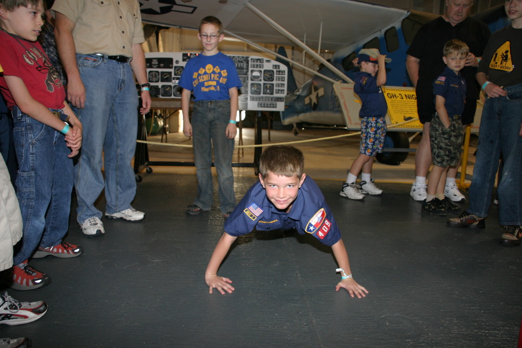 2008/03(March)/Scouts-USS-Lexington/1024x768_2008-03-02-Scouts-USS-Lexington-06.JPG