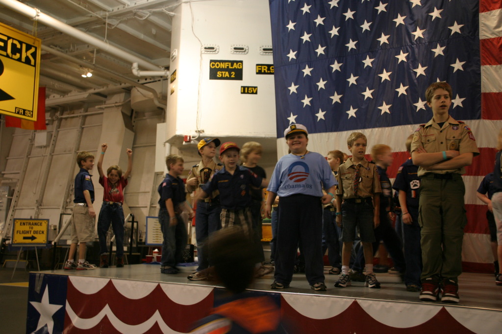 2008/03(March)/Scouts-USS-Lexington/1024x768_2008-03-02-Scouts-USS-Lexington-19.JPG