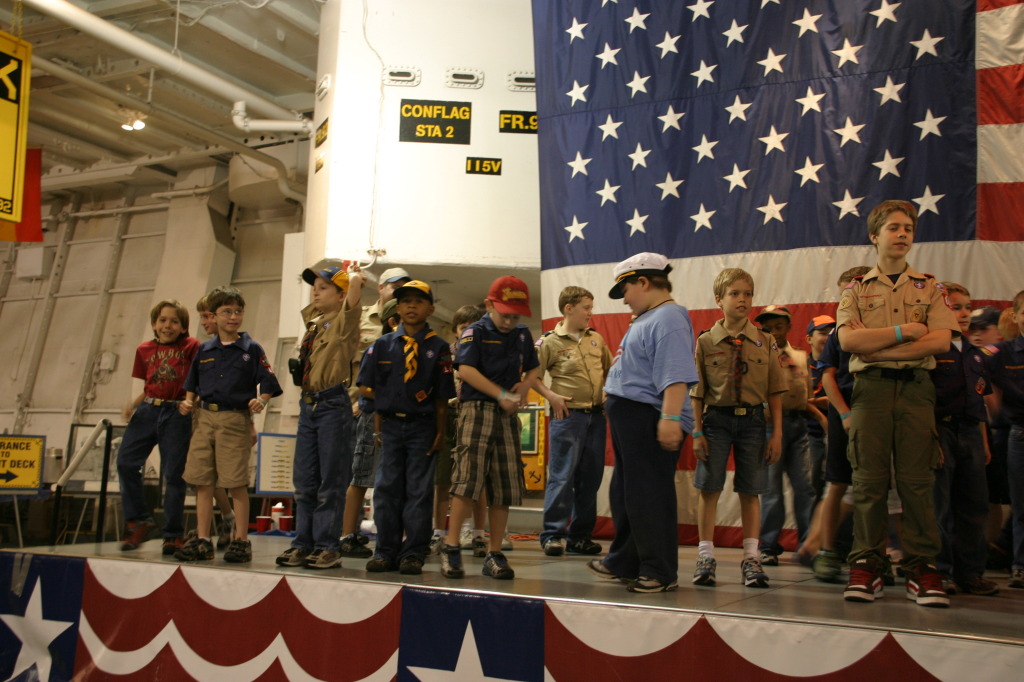 2008/03(March)/Scouts-USS-Lexington/1024x768_2008-03-02-Scouts-USS-Lexington-21.JPG