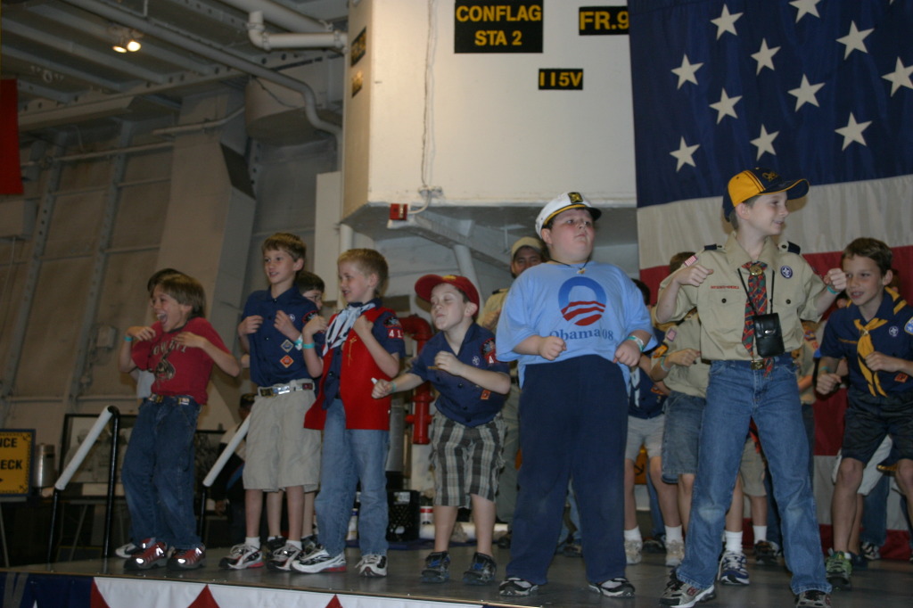 2008/03(March)/Scouts-USS-Lexington/1024x768_2008-03-02-Scouts-USS-Lexington-24.JPG