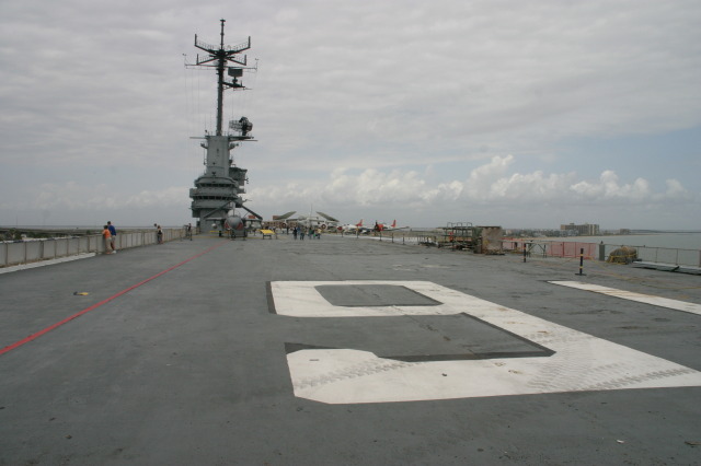 2008/03(March)/Scouts-USS-Lexington/640x480_2008-03-01-Scouts-USS-Lexington-25.JPG