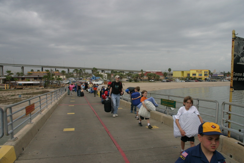 2008/03(March)/Scouts-USS-Lexington/800x600_2008-03-01-Scouts-USS-Lexington-14-CJ-Jack-Case-Chance.JPG