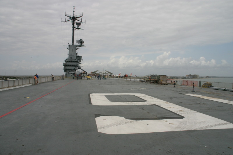 2008/03(March)/Scouts-USS-Lexington/800x600_2008-03-01-Scouts-USS-Lexington-25.JPG
