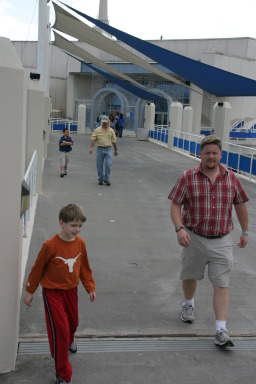 2008-03-01-Scouts-USS-Lexington-22-Andrew-CJ.JPG