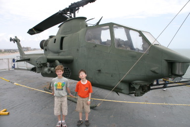 2008-03-01-Scouts-USS-Lexington-32-Chance-Dax.JPG