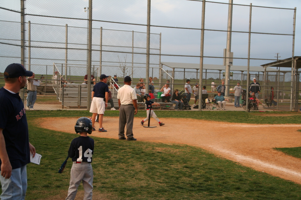 2008/04(April)/02-Dax-Red-Sox/1024x768_2008-04-02-Dax-Red-Sox-12.JPG