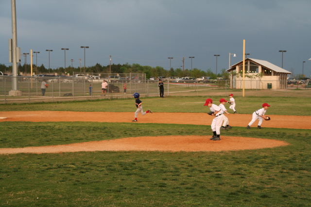 2008/04(April)/02-Dax-Red-Sox/640x480_2008-04-02-Dax-Red-Sox-14.JPG