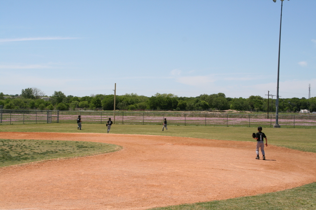 2008-04-19-Chance-Rangers-13-HomeRun.JPG