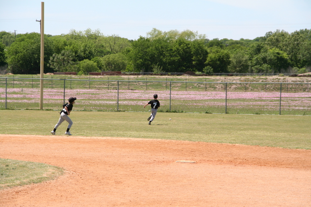 2008-04-19-Chance-Rangers-14-HomeRun.JPG