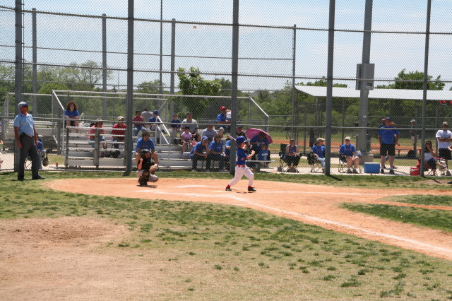 2008-04-19-Chance-Rangers-06-HomeRun.JPG
