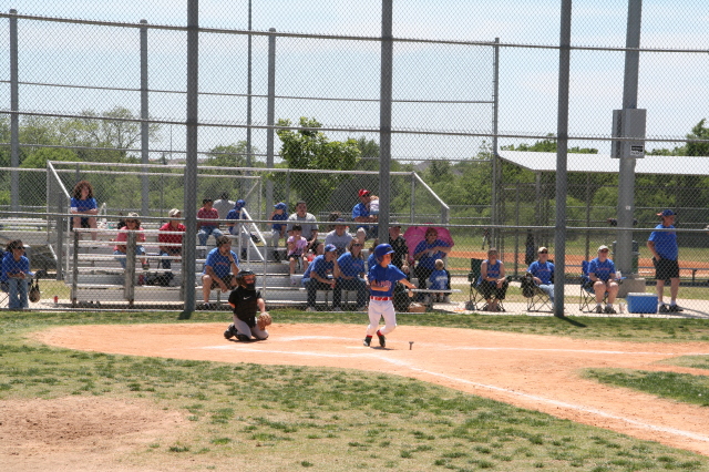 2008-04-19-Chance-Rangers-09-HomeRun.JPG