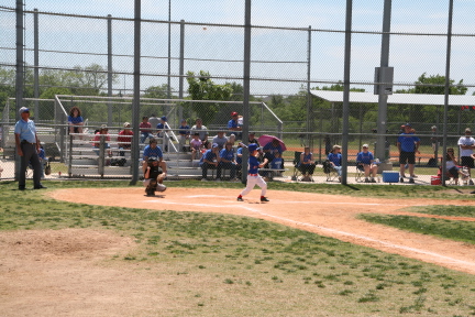 2008-04-19-Chance-Rangers-06-HomeRun.JPG