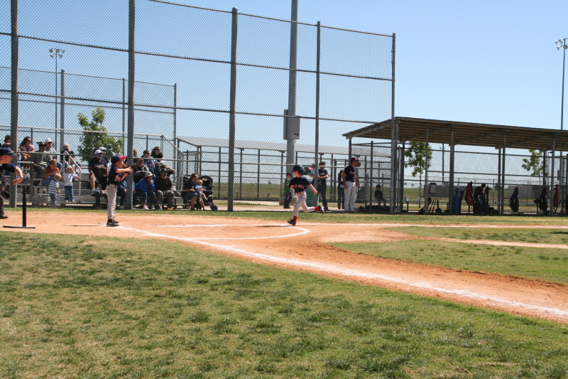 2008/04(April)/19-Dax-Red-Sox/800x600_2008-04-19-Dax-Red-Sox-15.JPG