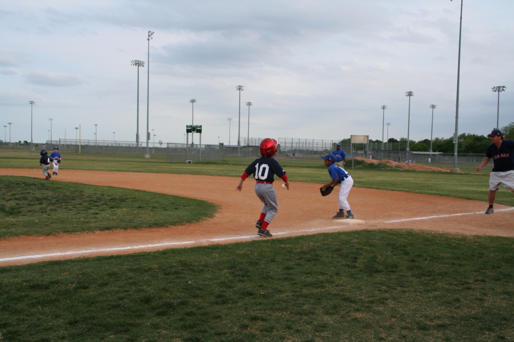 2008/04(April)/23-Dax-Red-Sox/1024x768_2008-04-23-Dax-Red-Sox-01-Case.JPG