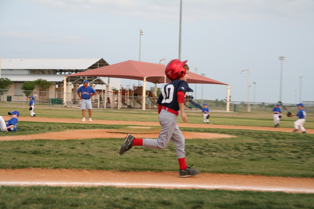 2008/04(April)/23-Dax-Red-Sox/1024x768_2008-04-23-Dax-Red-Sox-72-Case.JPG