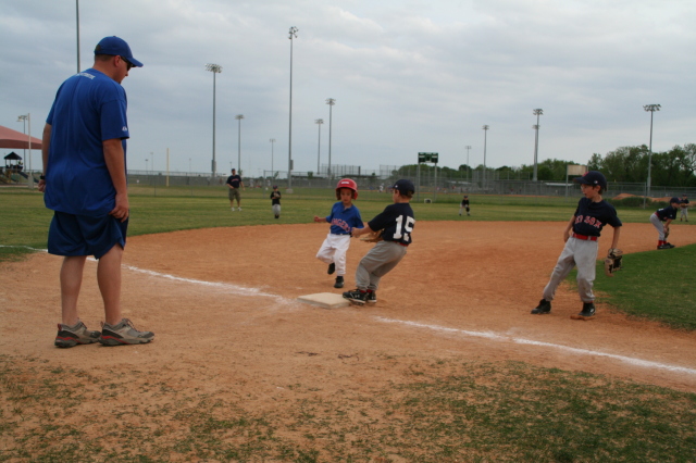 2008/04(April)/23-Dax-Red-Sox/640x480_2008-04-23-Dax-Red-Sox-46-gotcha.JPG