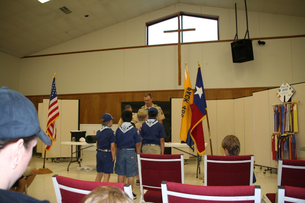 2008/04(April)/Scouts-Crossover-Pack-Meeting/2008-04-16-Scouts-Crossover-Pack-Meeting-01.JPG