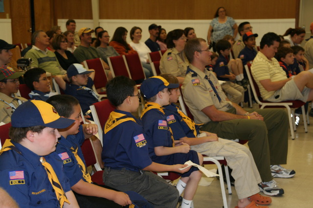 2008/04(April)/Scouts-Crossover-Pack-Meeting/640x480_2008-04-16-Scouts-Crossover-Pack-Meeting-11.JPG