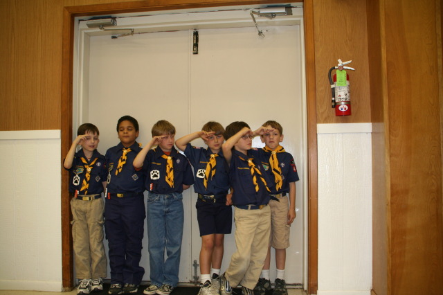 2008/04(April)/Scouts-Crossover-Pack-Meeting/640x480_2008-04-16-Scouts-Crossover-Pack-Meeting-26.JPG