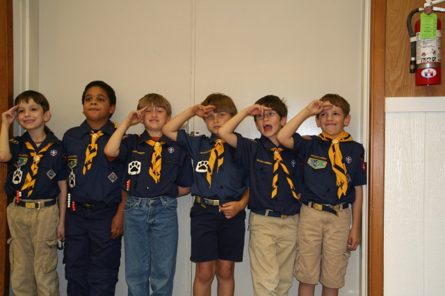 2008/04(April)/Scouts-Crossover-Pack-Meeting/640x480_2008-04-16-Scouts-Crossover-Pack-Meeting-29.JPG