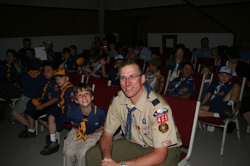 2008/04(April)/Scouts-Crossover-Pack-Meeting/800x600_2008-04-16-Scouts-Crossover-Pack-Meeting-12.JPG