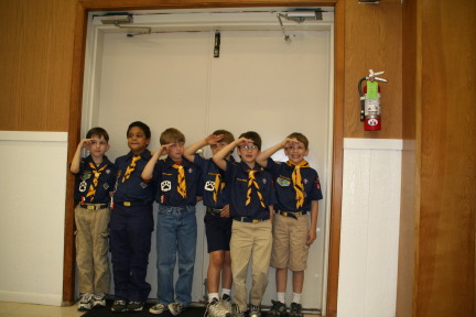 2008-04-16-Scouts-Crossover-Pack-Meeting-27.JPG