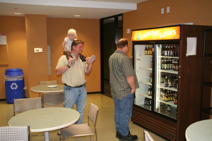 2008-04-08-Scouts-Den1-Go-See-It-Motive-Inc-13-Chris-Tom.JPG