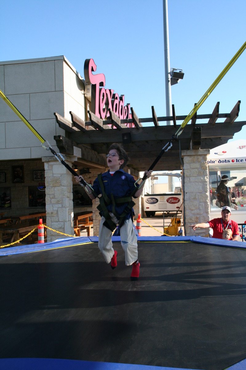 2008-04-14-Scout-night-Dell-Diamond-13-Dax.JPG