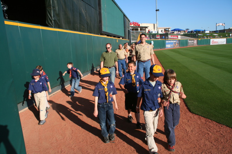 2008-04-14-Scout-night-Dell-Diamond-32-Case-Dax-CJ-Andrew-Jack-Chance.JPG