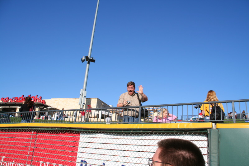 2008/04(April)/Scouts-Night-Dell-Diamond/800x600_2008-04-14-Scout-night-Dell-Diamond-35-Chris.JPG