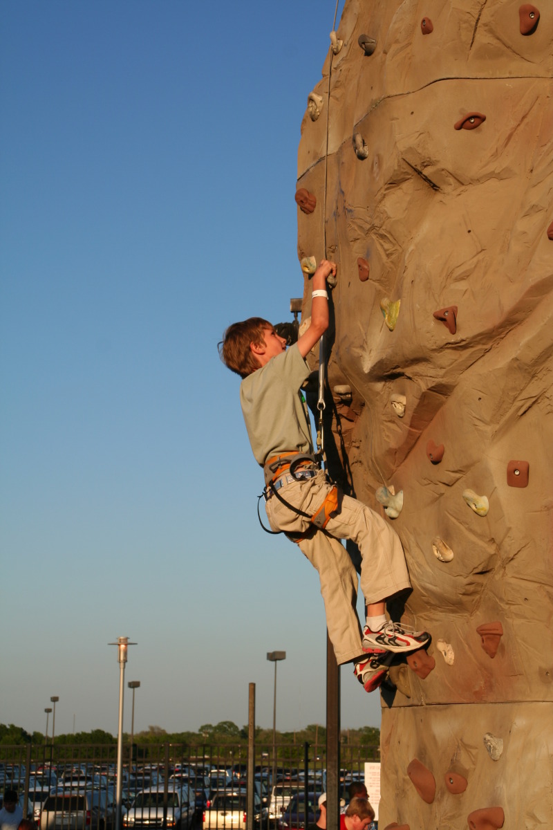 2008/04(April)/Scouts-Night-Dell-Diamond/800x600_2008-04-14-Scout-night-Dell-Diamond-49-Chance.JPG