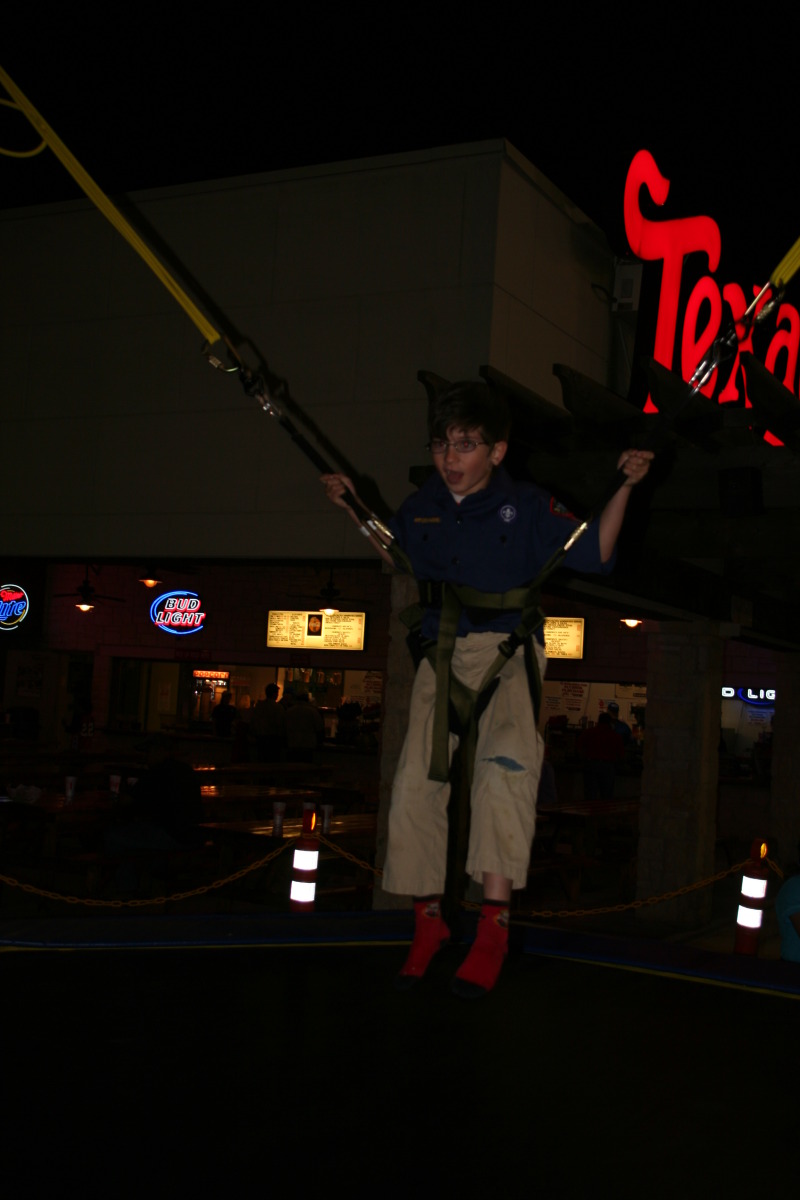 2008/04(April)/Scouts-Night-Dell-Diamond/800x600_2008-04-14-Scout-night-Dell-Diamond-66-Dax.JPG
