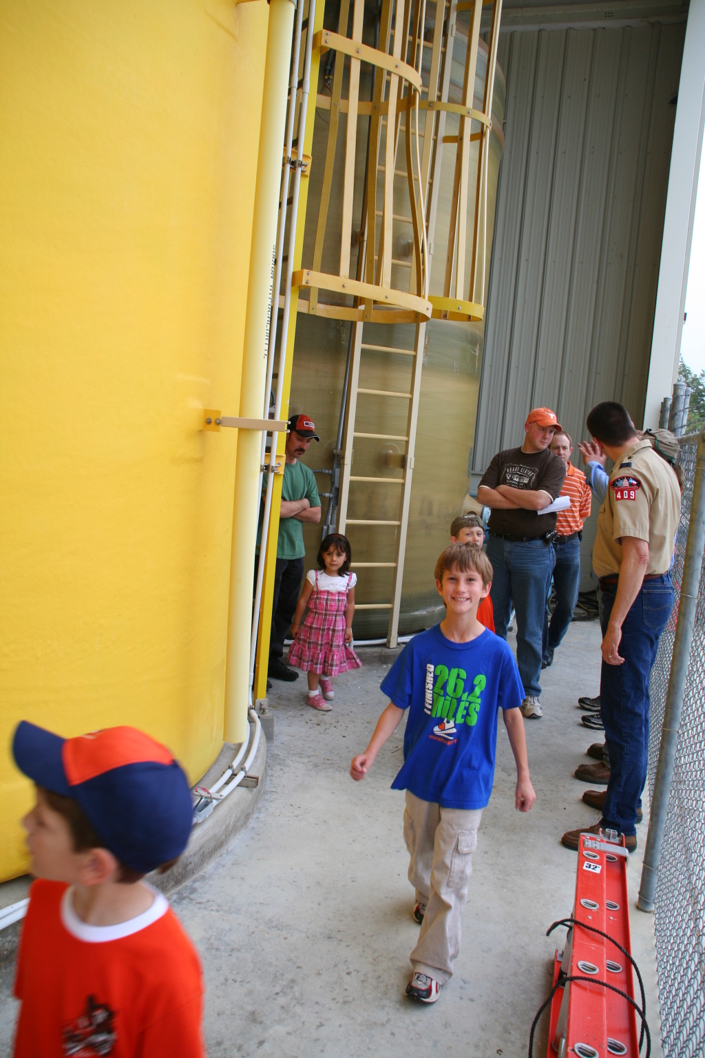 2008/04(April)/Scouts-Water-Treatment-Plant/1024x768_2008-04-02-Scouts-Water-Treatment-Plant-18-Chance.JPG