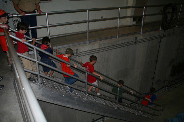 2008/04(April)/Scouts-Water-Treatment-Plant/640x480_2008-04-02-Scouts-Water-Treatment-Plant-27.JPG