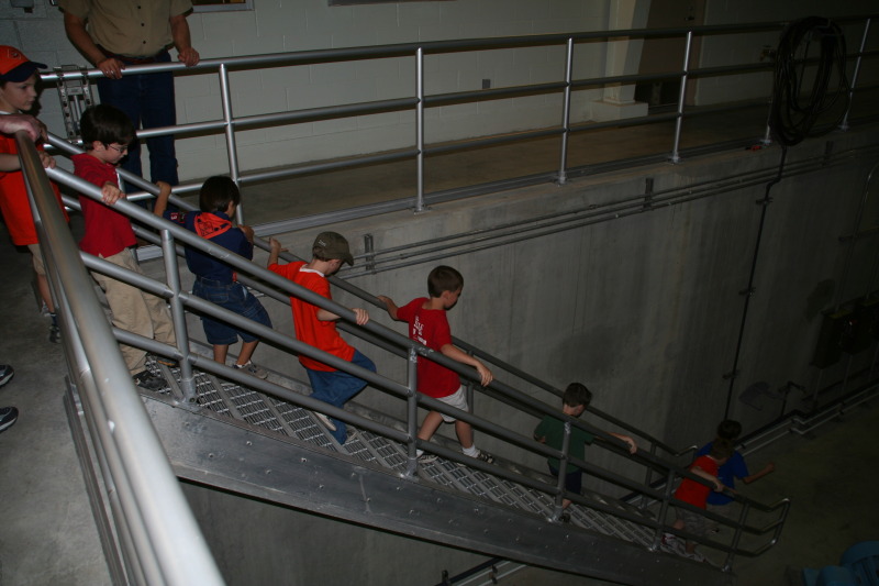 2008/04(April)/Scouts-Water-Treatment-Plant/800x600_2008-04-02-Scouts-Water-Treatment-Plant-27.JPG