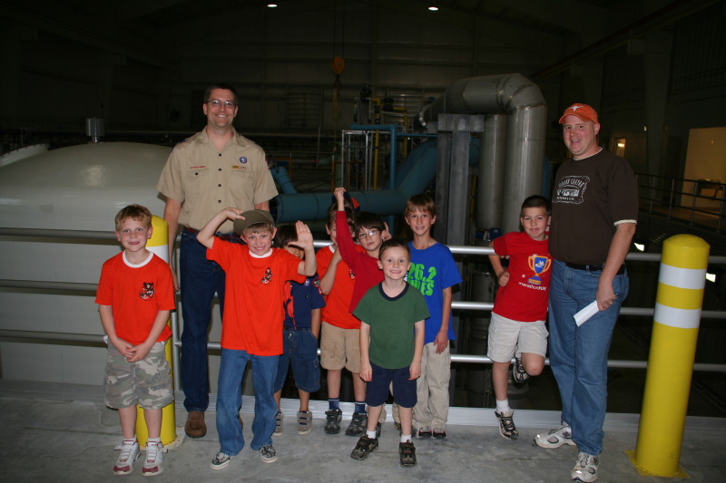 2008/04(April)/Scouts-Water-Treatment-Plant/800x600_2008-04-02-Scouts-Water-Treatment-Plant-39-Dax-Chance-Matt-Case-Greg.JPG